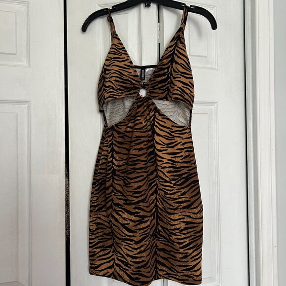 animal print dress - Picture 2 of 5